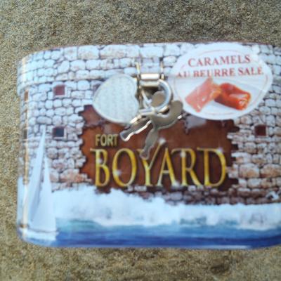 tirelire fort boyard avec caramels au beurre salé