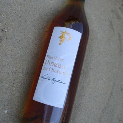 tres vieux Pineau des Charentes Blanc egreteau