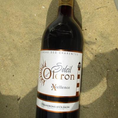 Pineau des Charentes rouge soleil d oléron